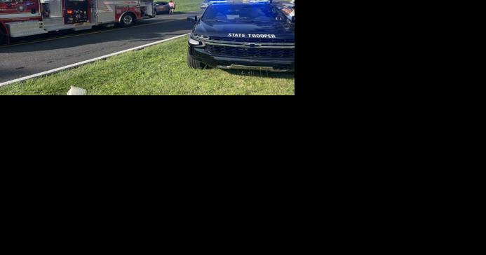 Alexander County crash kills 2; seriously injures woman - Vimarsana News