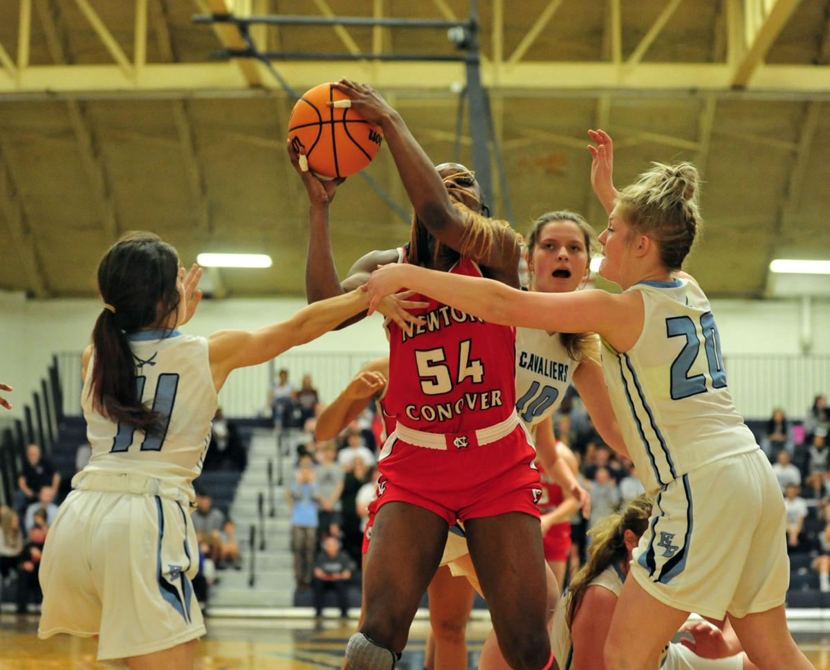 Not Done Yet Red Devils Overcome Another Double Digit Deficit