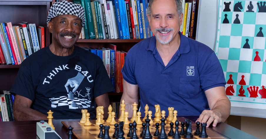 Chess club plans simultaneous exhibition