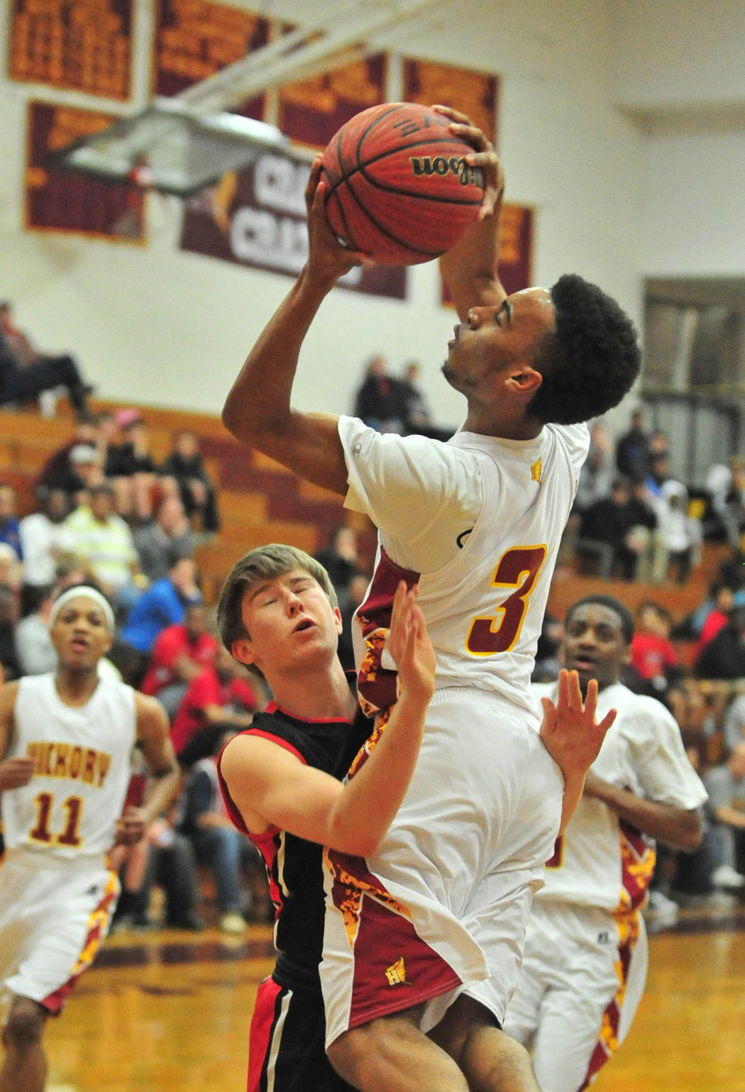 Prep Basketball Hickory Knocks Off Patton Will Face Hibriten