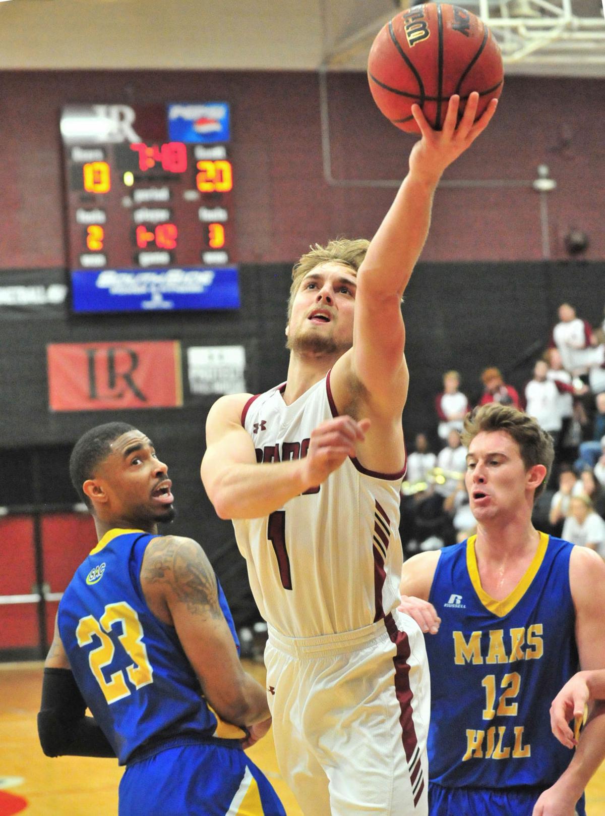 College Hoops Lethargic Bears Put Away 3 Win Mars Hill