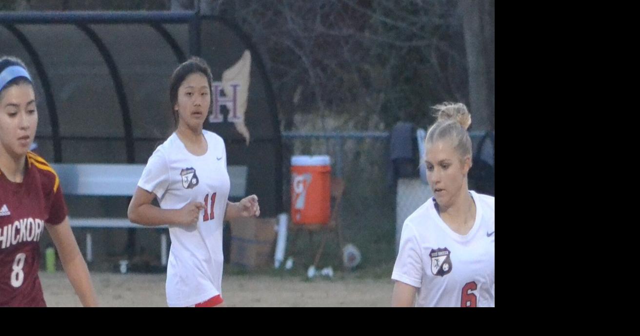 GALLERY St. Stephens at Hickory girls soccer