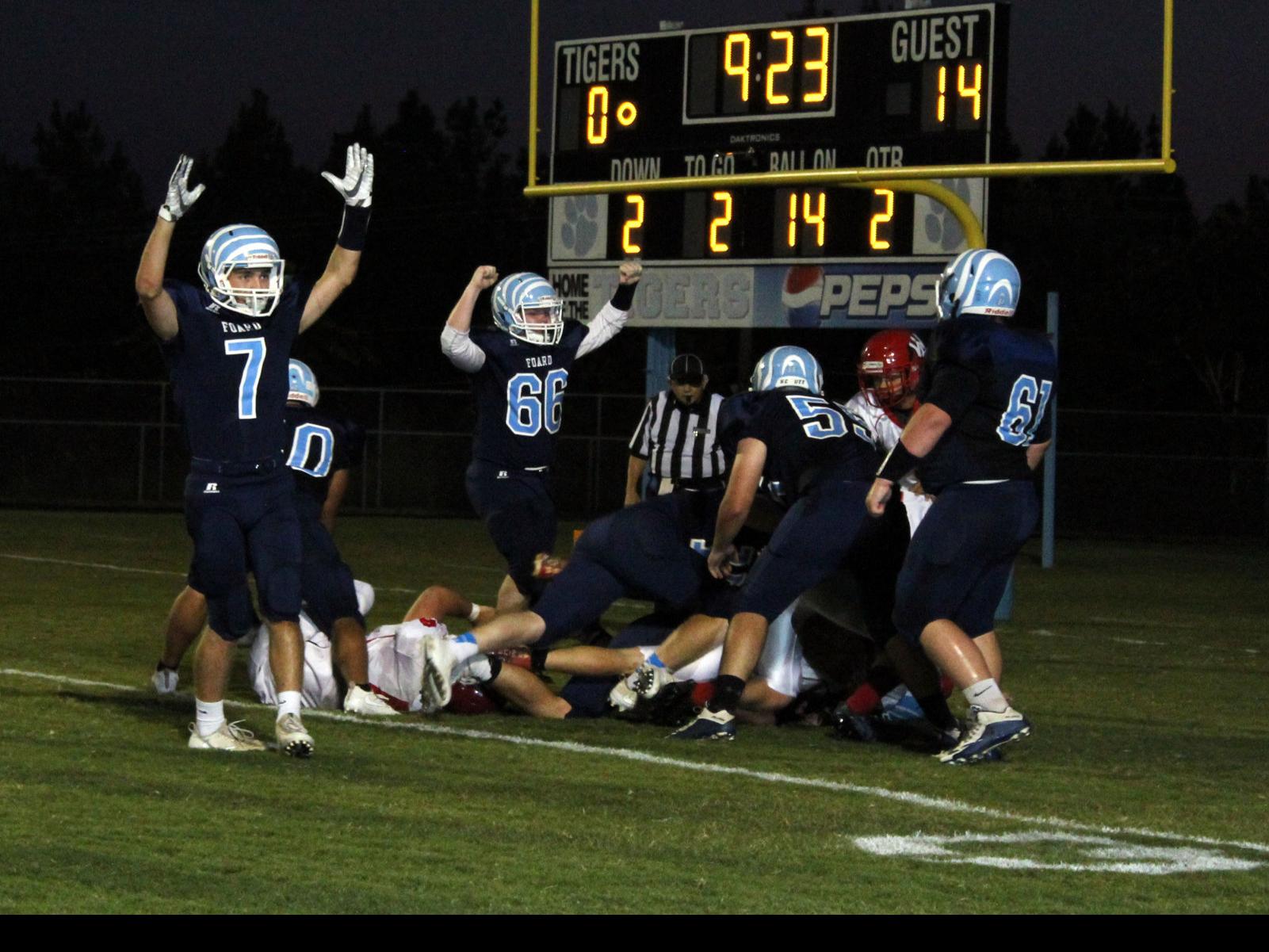 Prep Blitz Fred T Foard Takes Back Trophy In Second Battle Of