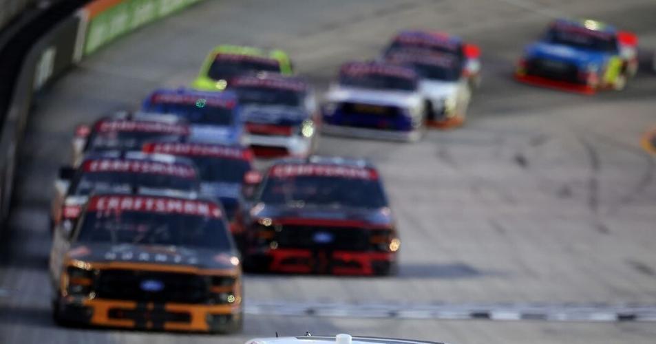 Front Row Motorsports tandem of Riggs and Smith favorites in UNOH 250 presented by Ohio Logistics that's part of a thrilling Thursday doubleheader