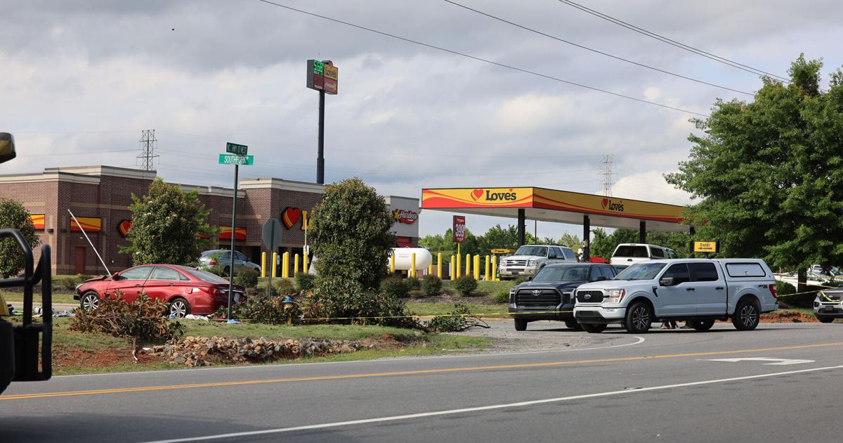 Newton NC police: 2 gunmen involved in Monday shooting