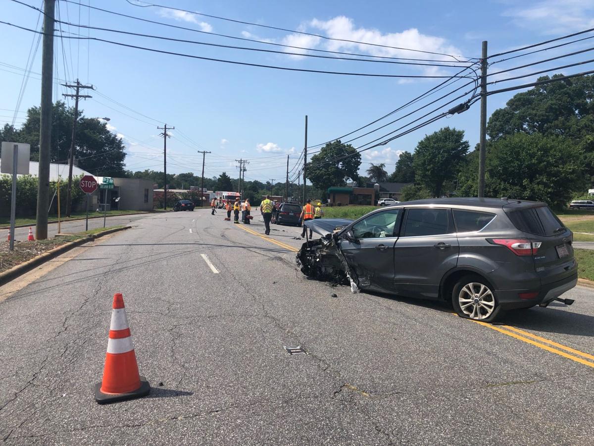 5car crash closes down 11th Street NW in Hickory Local News
