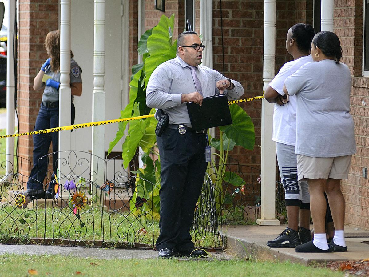 2 slain in Ridgecrest Apartments shooting, Hickory Police Department