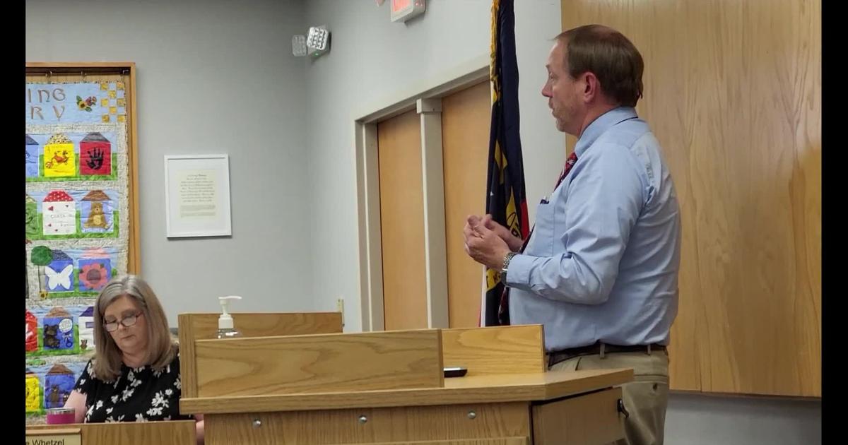 Catawba County Schools renew link between teachers, parents