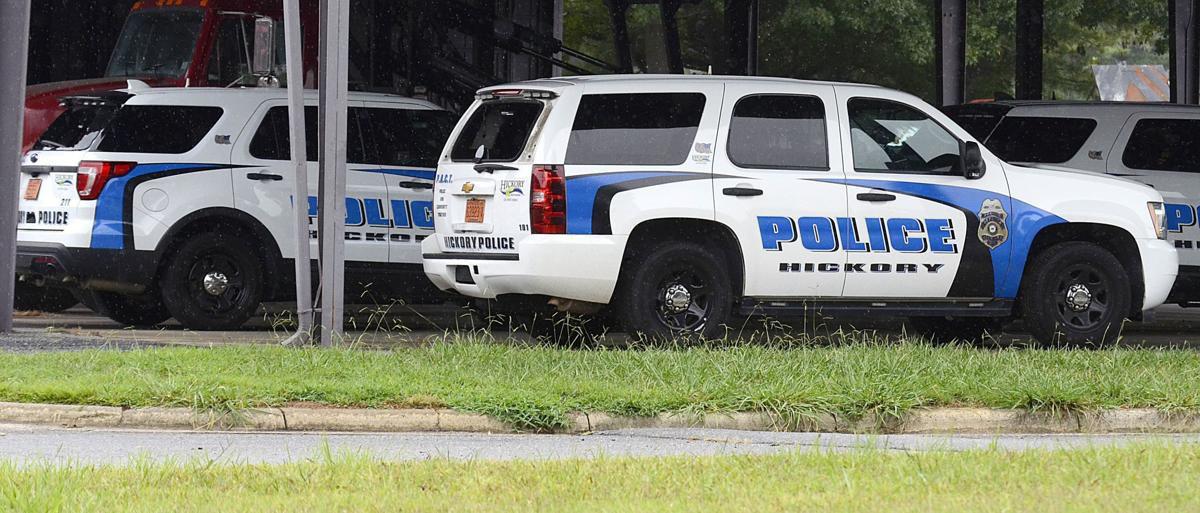 20190910_HDR_news_policevests_p1.jpg