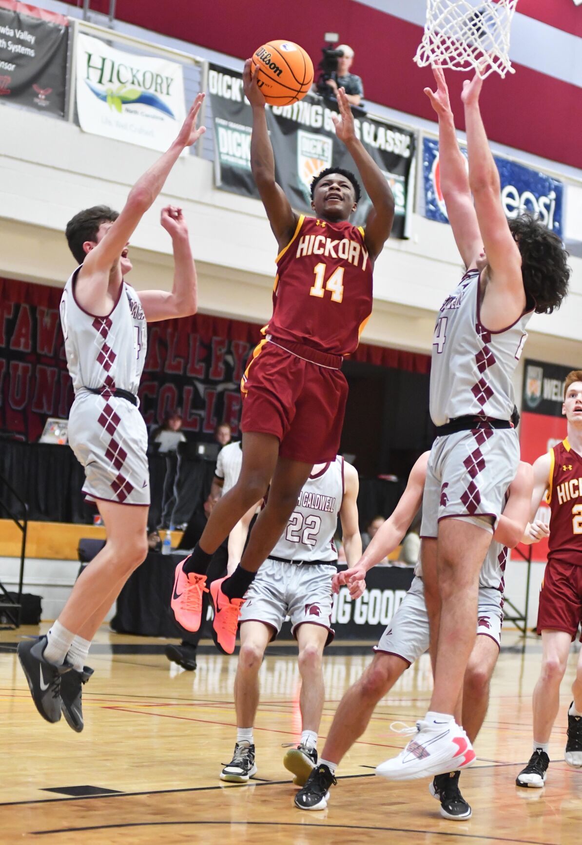 DICK S SPORTING GOODS CLASSIC LATE GAMES ROUNDUP Alexander
