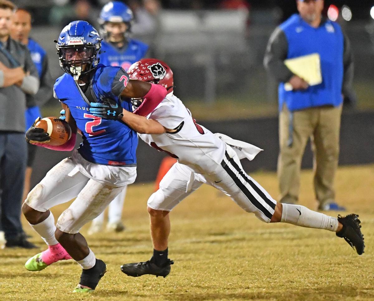 GALLERY Bunker Hill at Maiden football