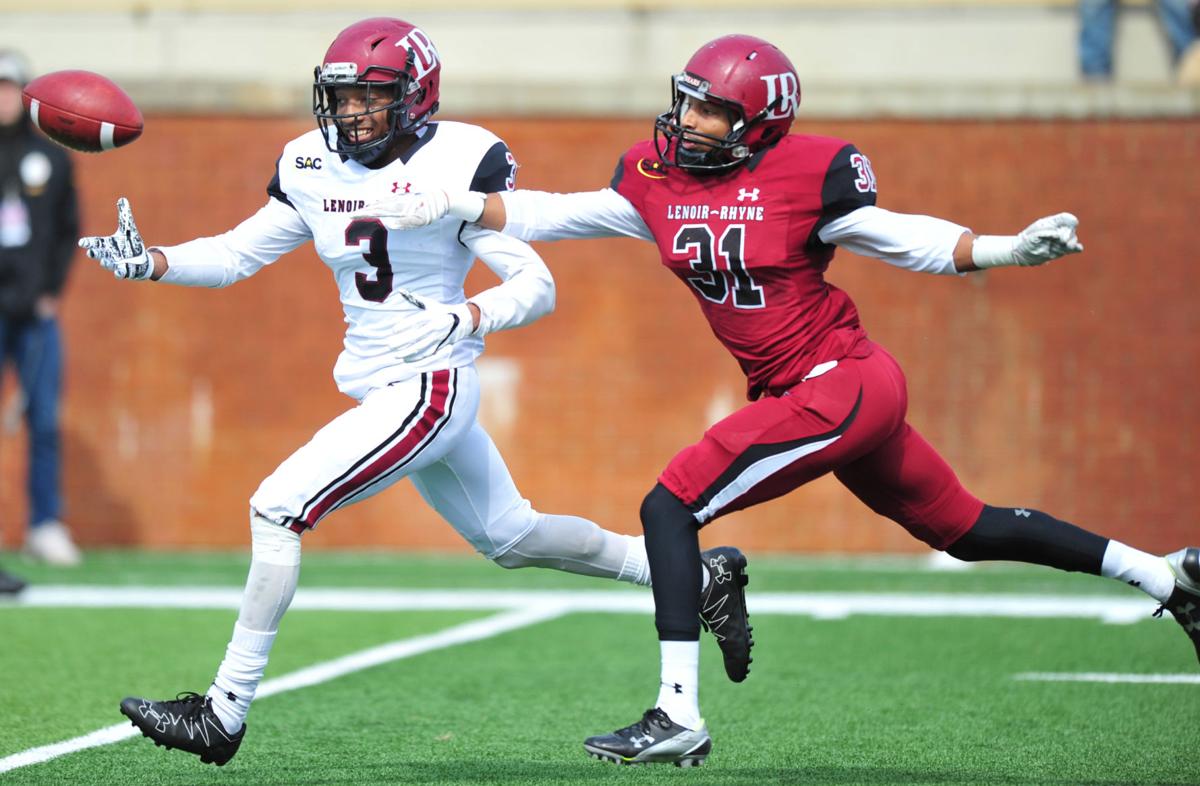 Lenoir Rhyne Hosts First Spring Football Game With New Coach