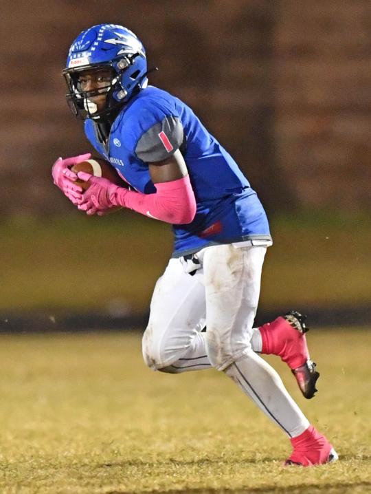 GALLERY Bunker Hill at Maiden football