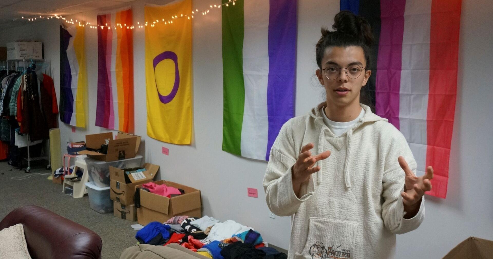 LGBTQ students wrestle with tensions at Christian colleges - Vimarsana News
