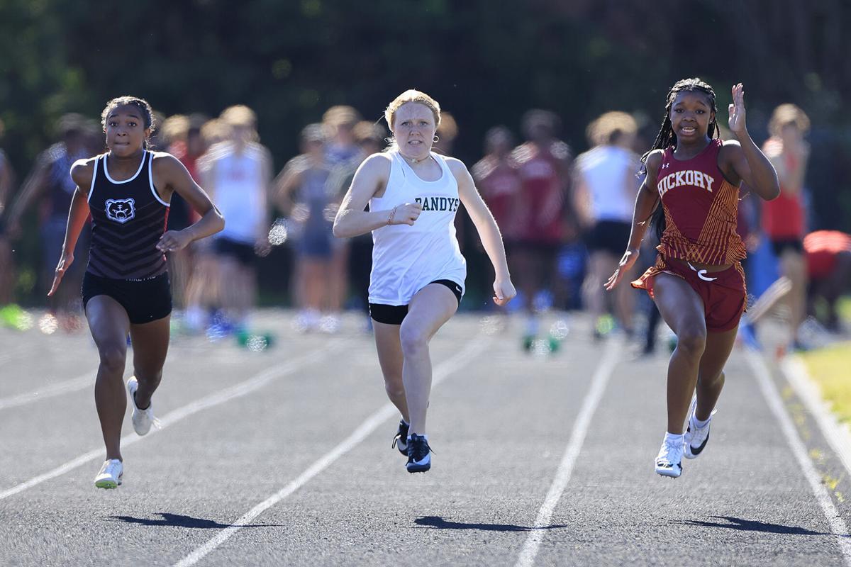 34 Hickoryarea athletes compete at NCHSAA state track meet