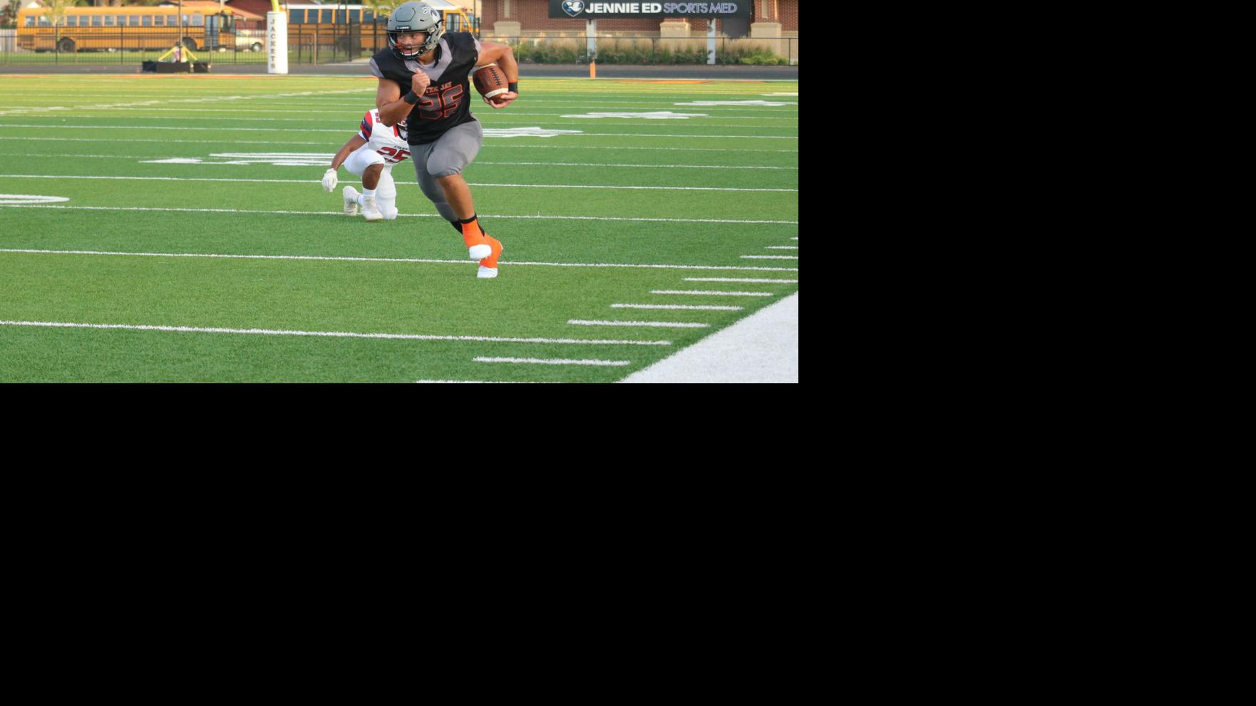 The final score of a high school football game in Iowa was ...