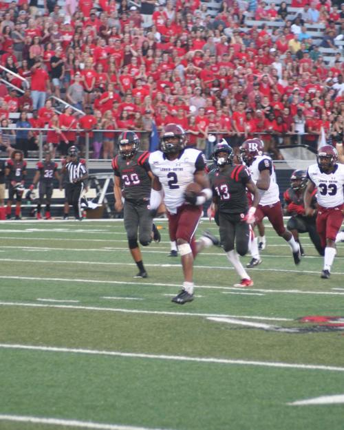 Lenoir Rhyne Scores Most Points Since 2015 To Give Cronic First