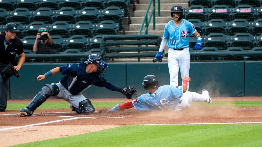 'Dads Fall in Extras to Columbia
