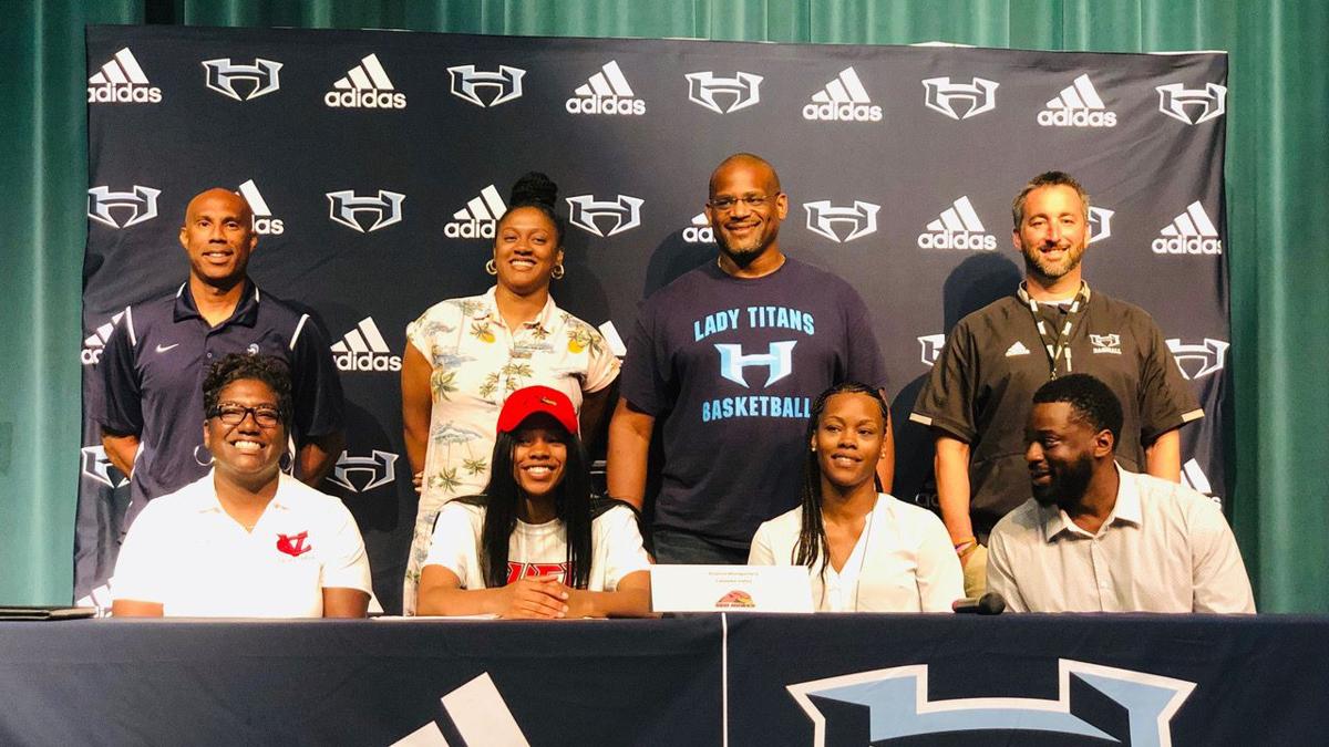 Local Roundup Cvcc Women S Hoops Sign Montgomery Sports