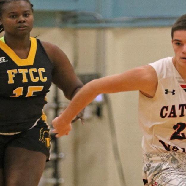 Cvcc Guard Agrusa Overcomes Cancer Gains Faith College