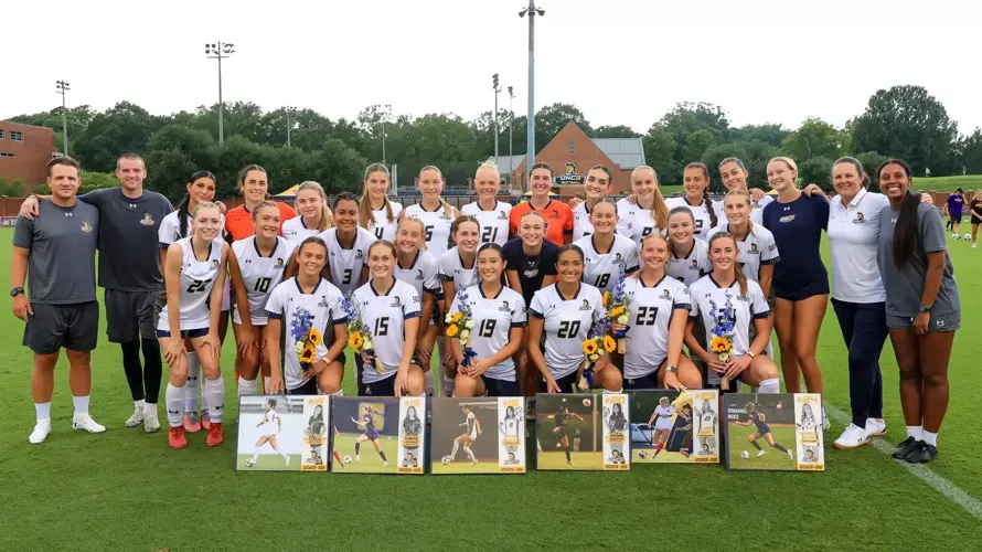 Women’s Soccer Battles East Carolina to 2-2 Draw