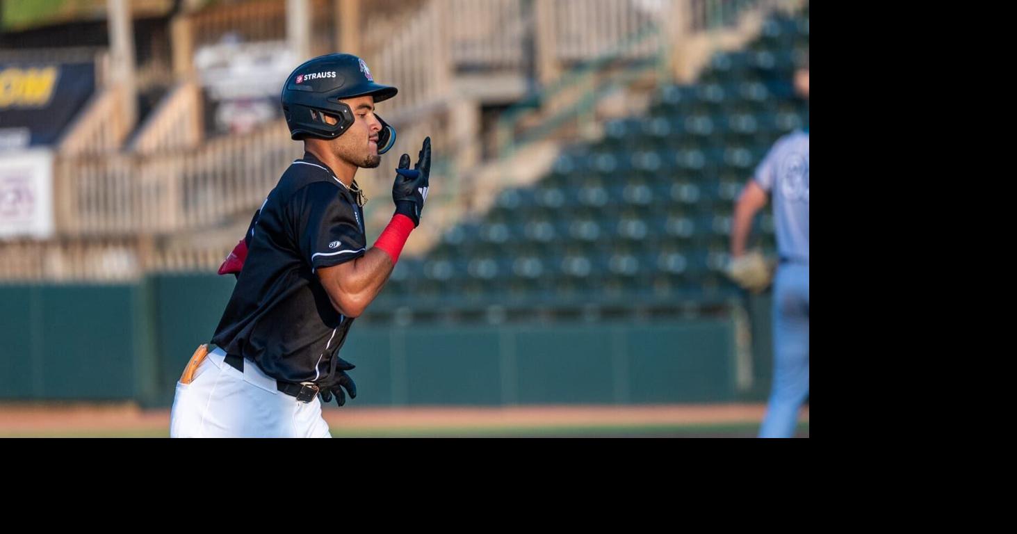 Crawdads rally late to down Warbirds 7-5
