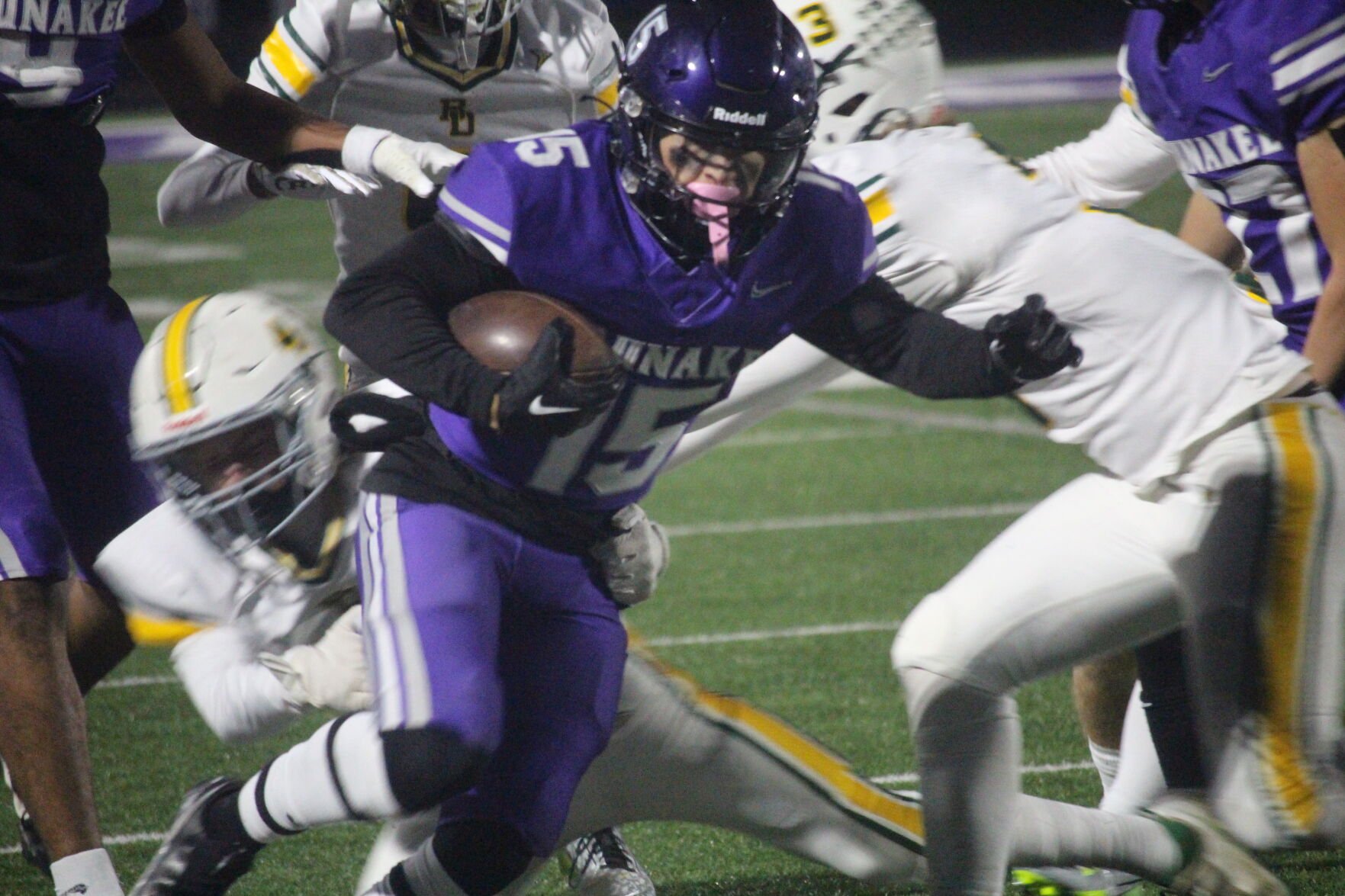 Football: Waunakee loses thrilling state title game in waning seconds