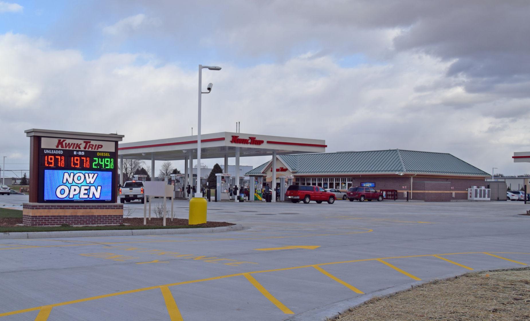 Business New Kwik Trip opens on Gateway Drive Business