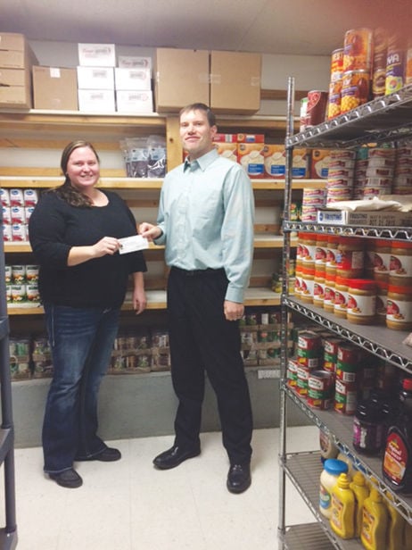 Deerfield Food Pantry Receives Donation Local Hngnews Com