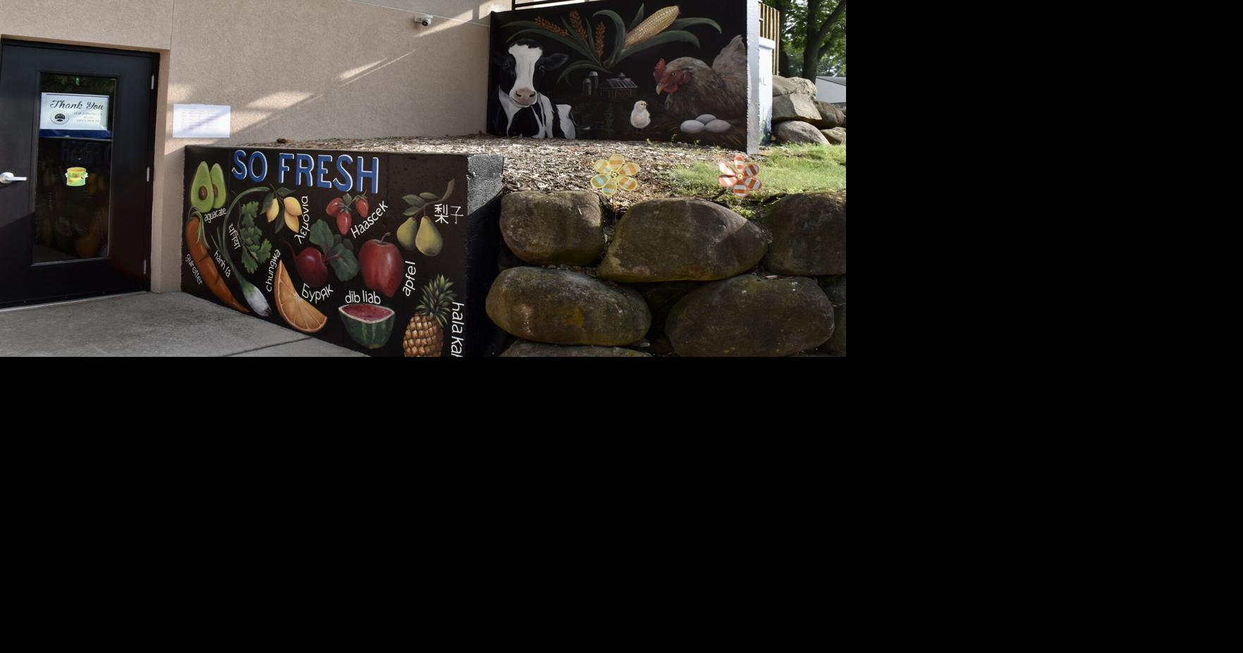 Waunakee Food Pantry Mural unveiled