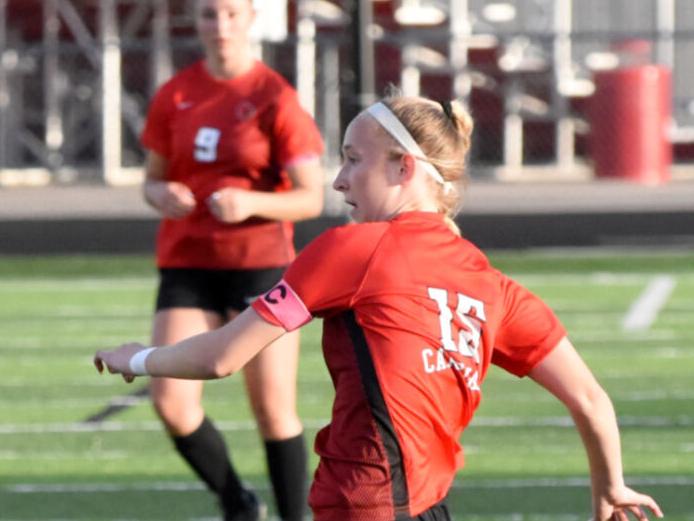 Cardinals advance to regional finals in girls soccer