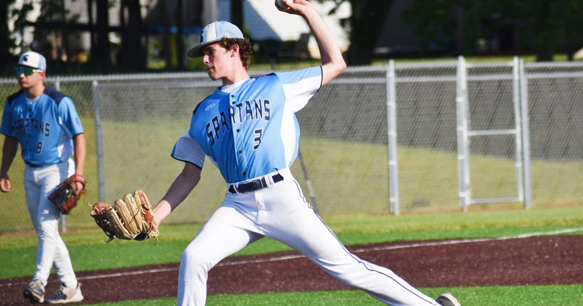 Mason Roe hits go-ahead RBI single to help advance McFarland baseball ...