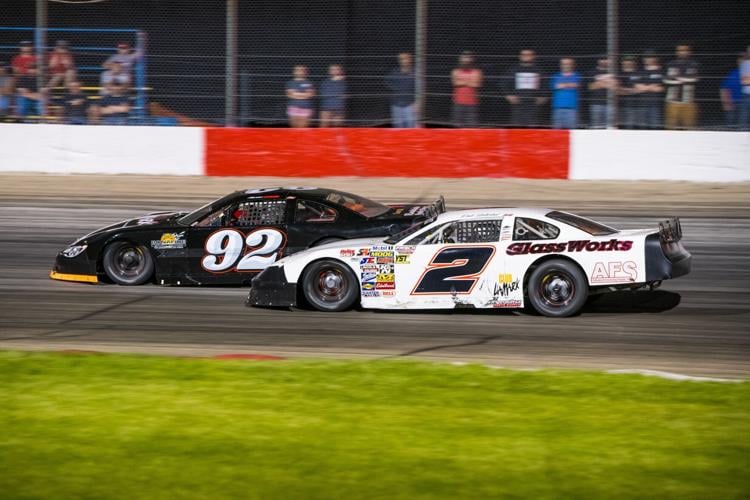 Cambridge's Dale Nottestad narrowly wins late model feature at