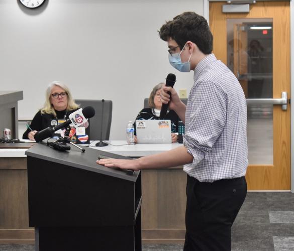 Sun Prairie School Board hears complaints about district mishandling of