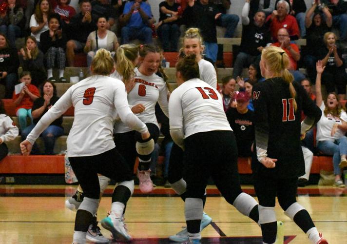 Marshall volleyball improves Capitol South standing with New Glarus sweep Waterloo
