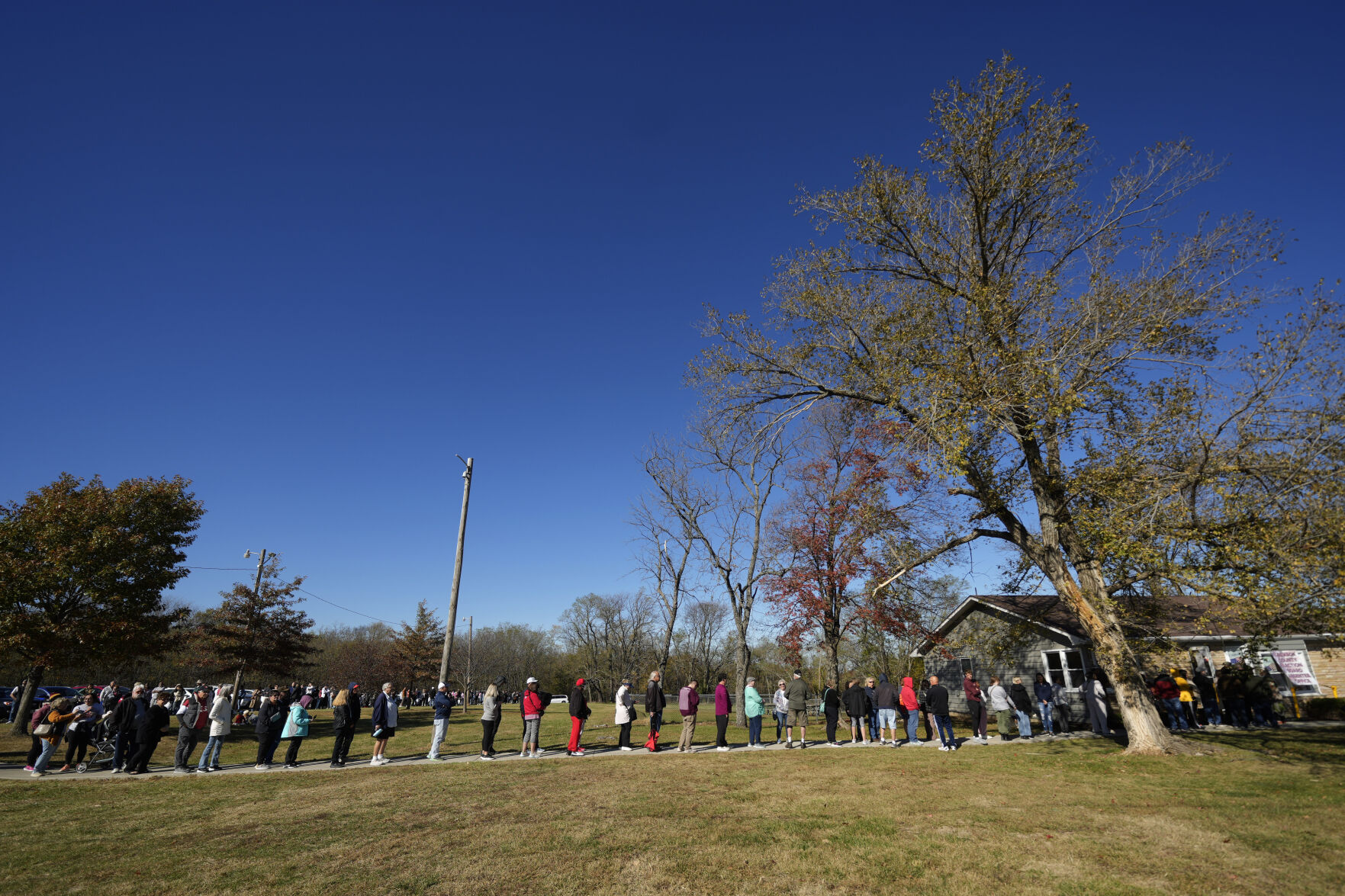 Bomb Threats In Swing States Disrupt A Mostly Smooth Election Day ...