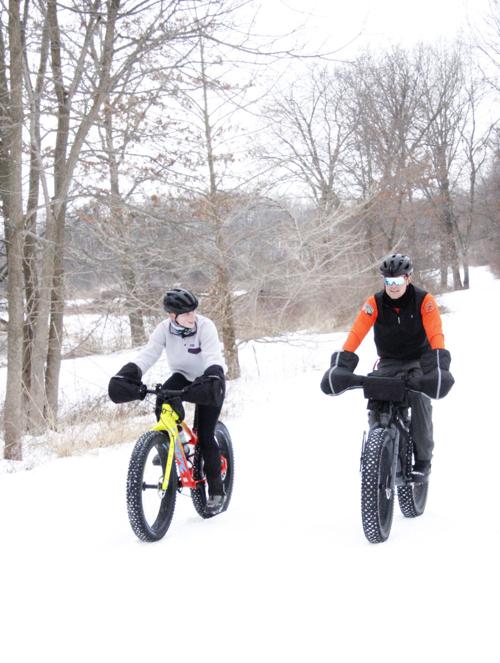 CamRock Winter Biking