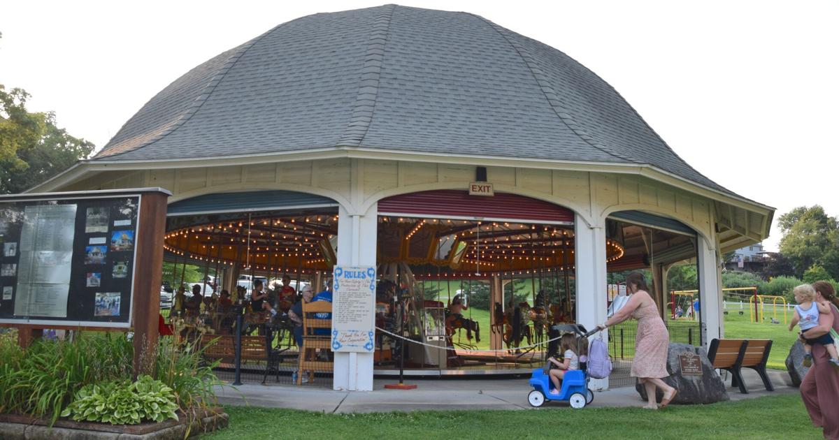 Waterloo Park Rib Fasted Waterloo parks department to fundraise to update carousel | News ...
