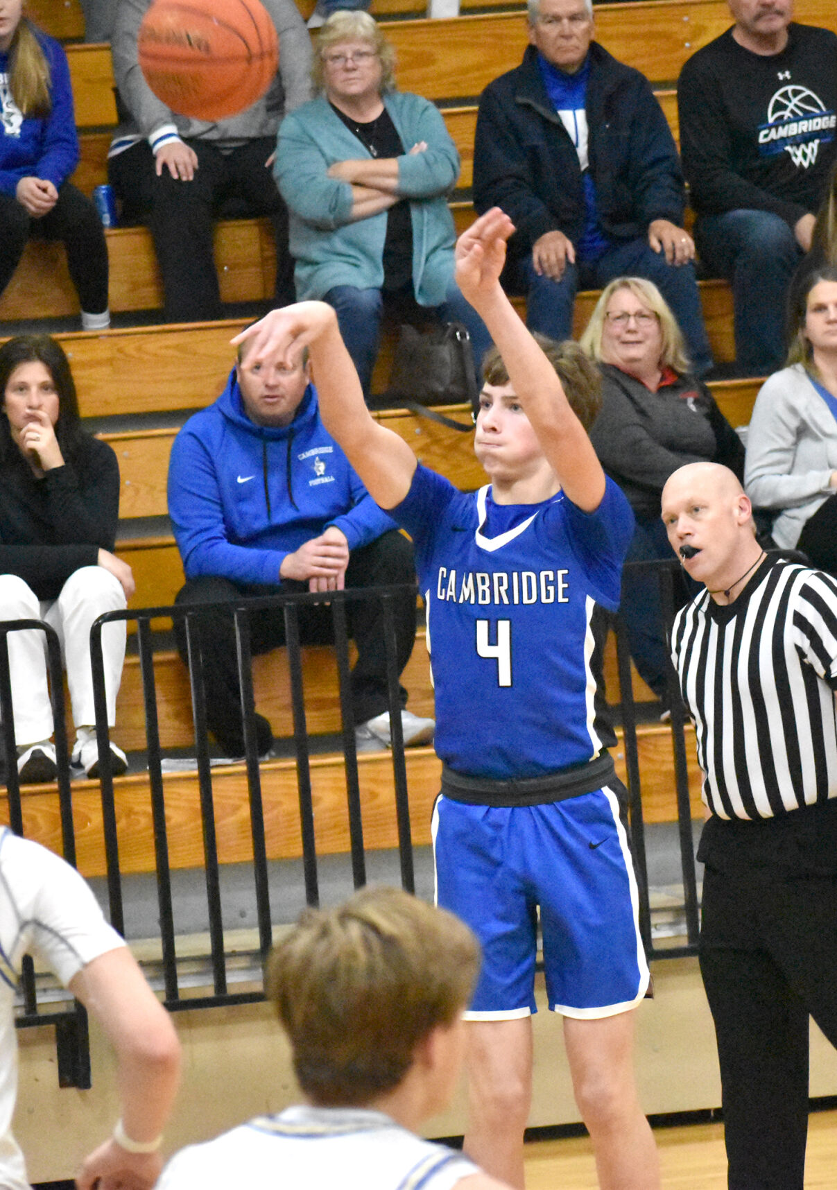 Cambridge boys basketball defeated by Lake Mills