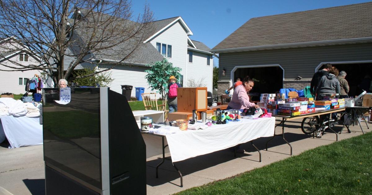 Online form available for posting Waunakee Garage Sale ads Local