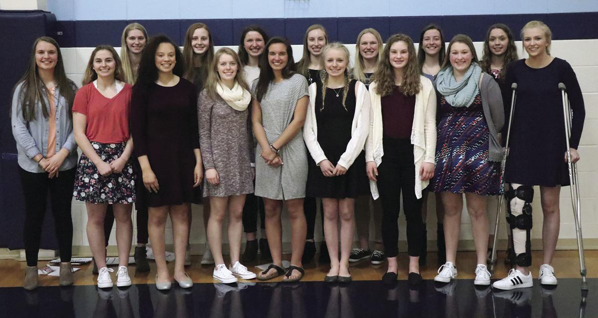 Lakeside Lutheran Hs Celebrates Winter Season Athletic Successes Sports Hngnews Com