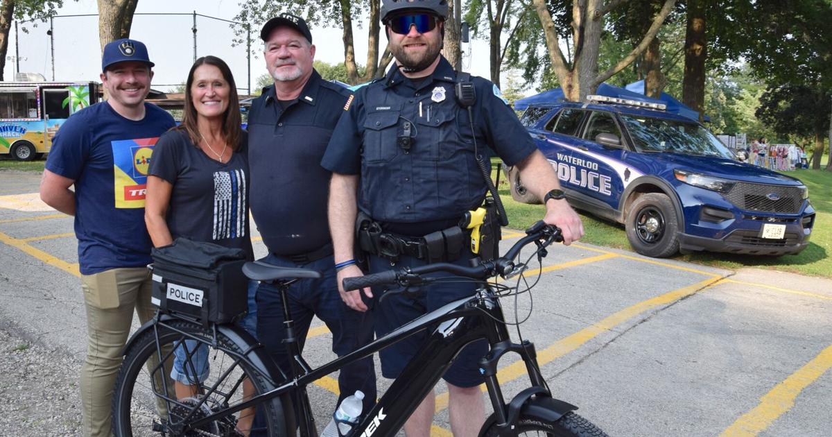trek bicycle police Service 12-Speed MTB Black Police bicycle - Wikipedia