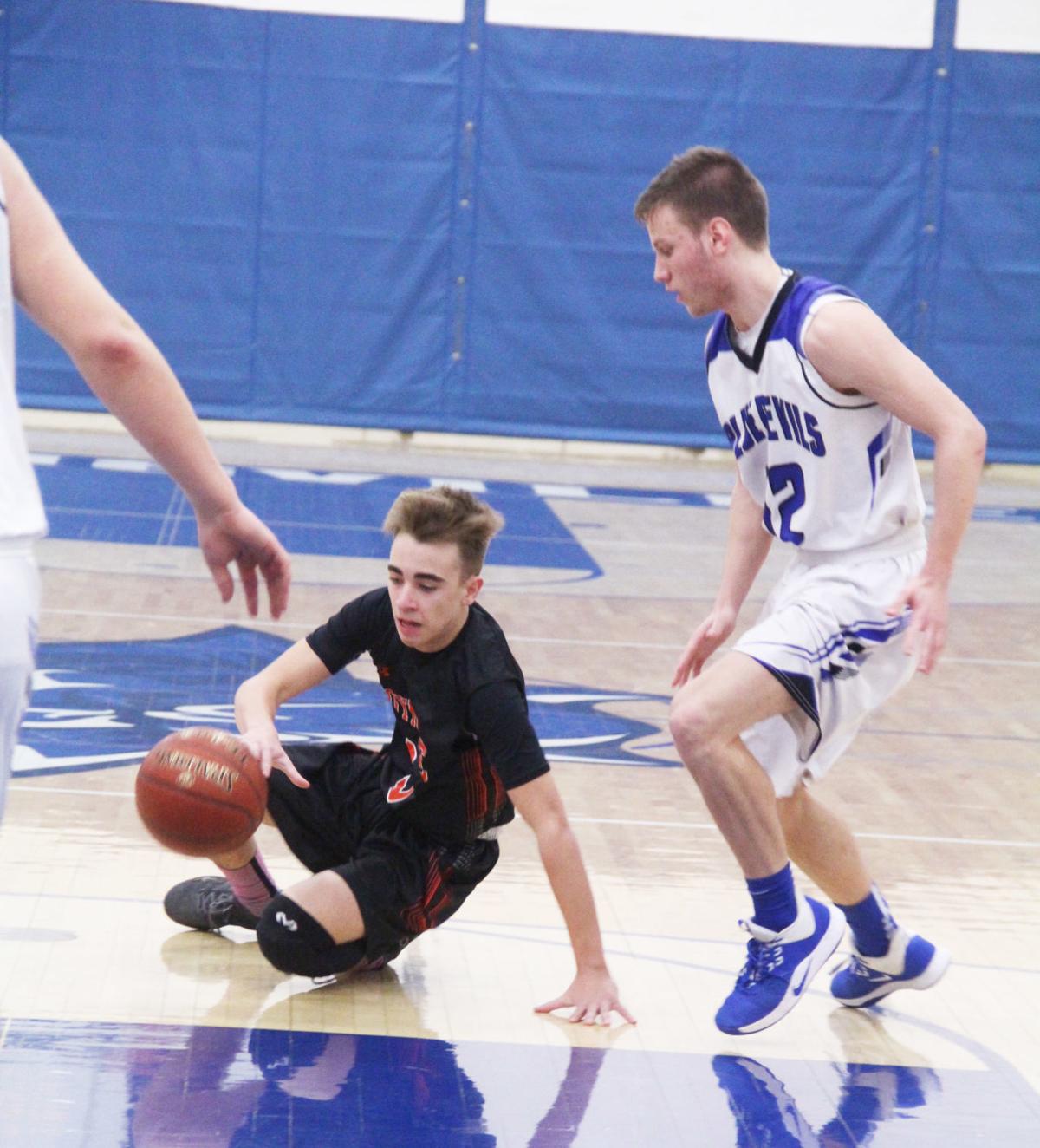 Pumas Thwarted In Wiaa Regional Opener Poynette Press Hngnews Com