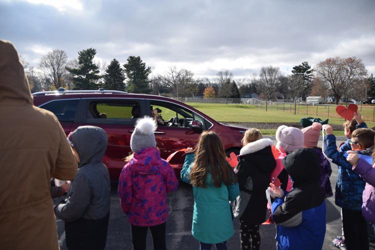 Lake Mills schools mark Veterans Day