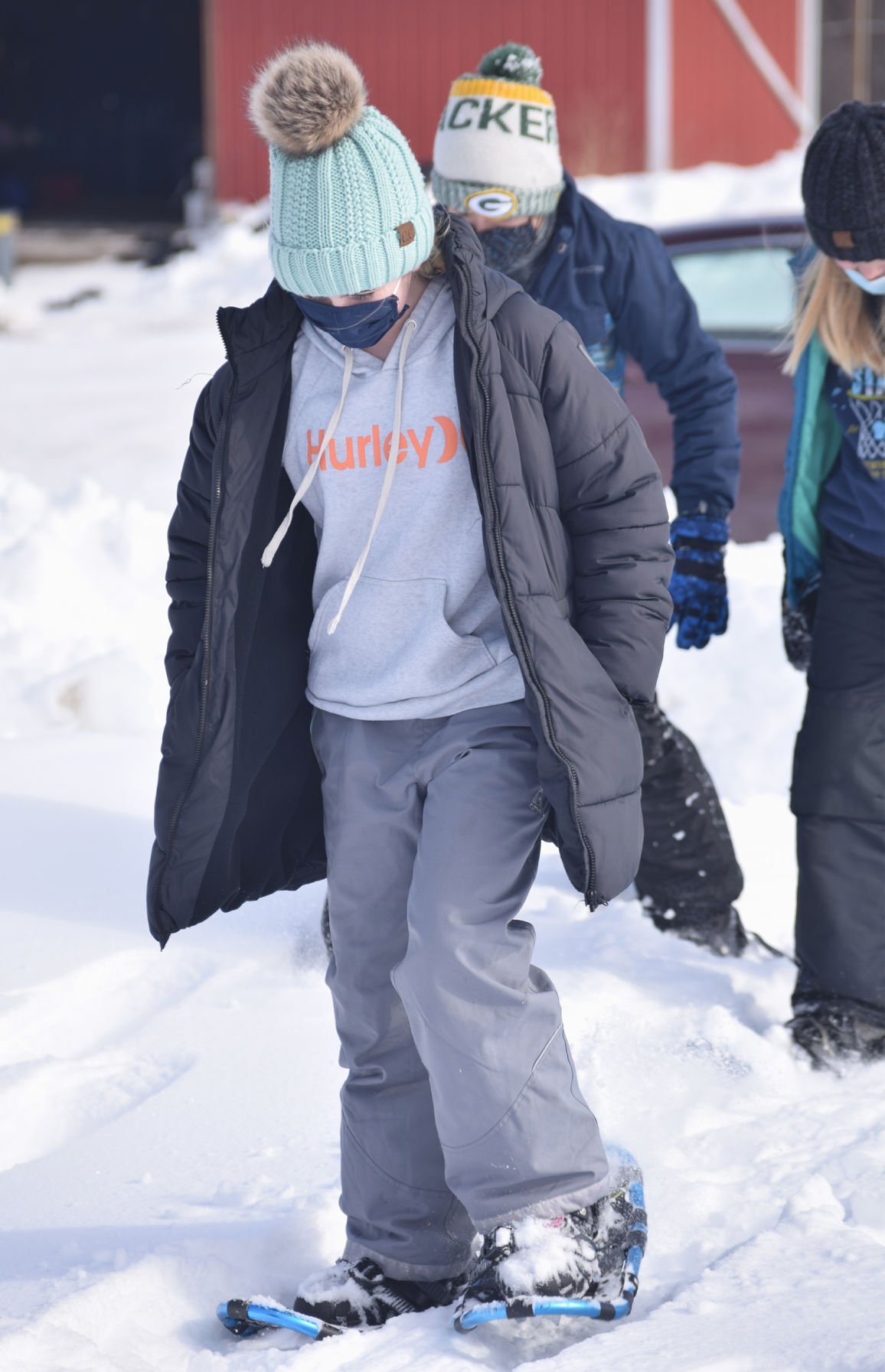 CES Snowshoeing 6.jpg
