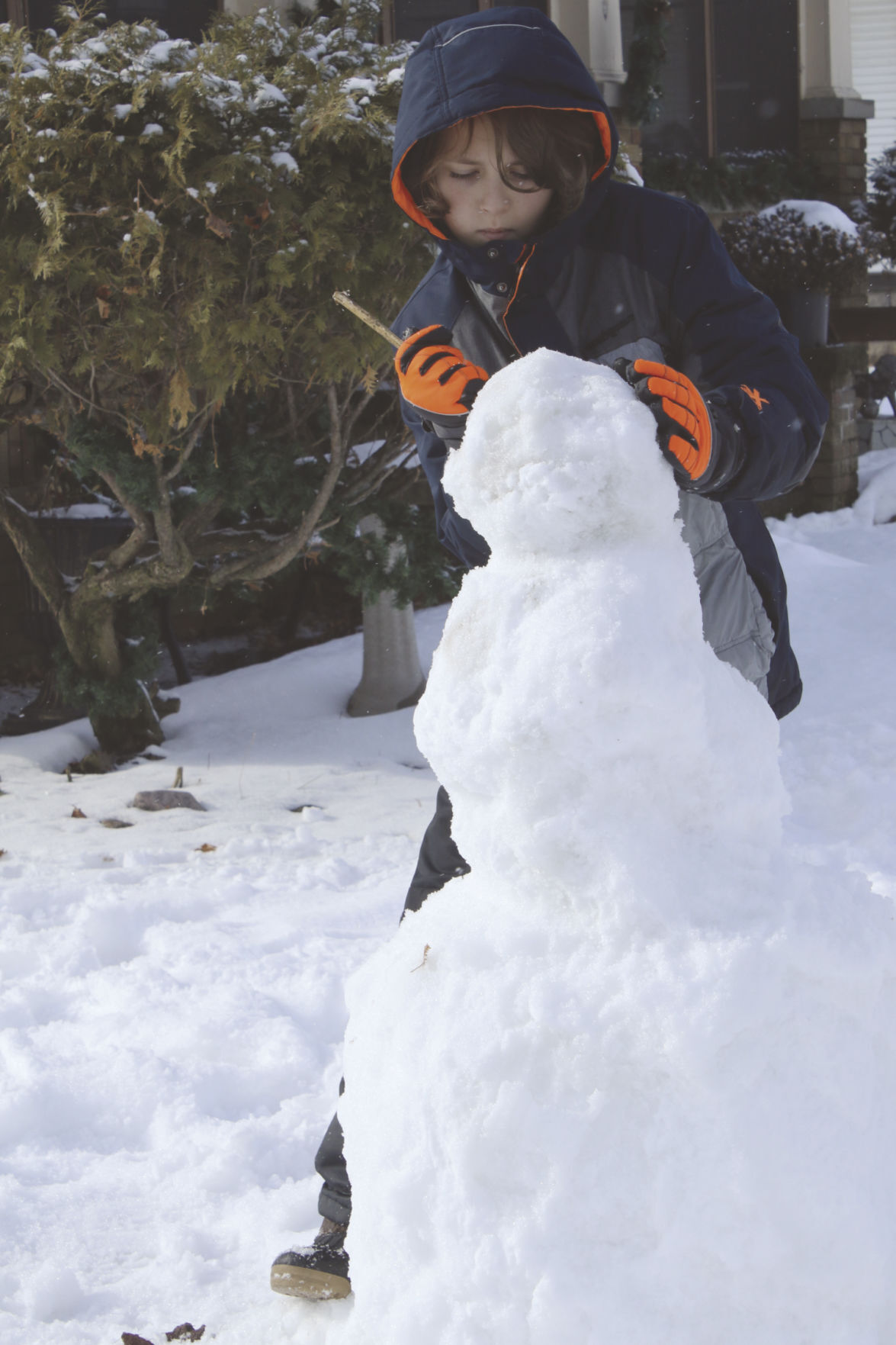 Sibling snow fun 4