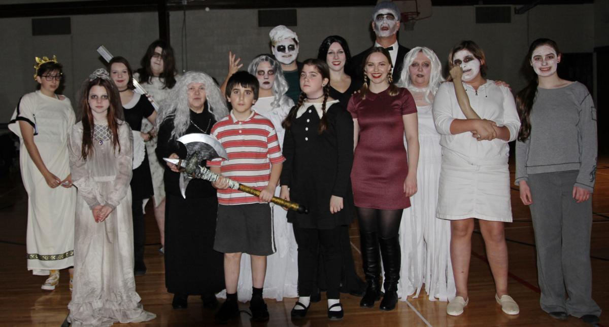 CD Players haunted house cast