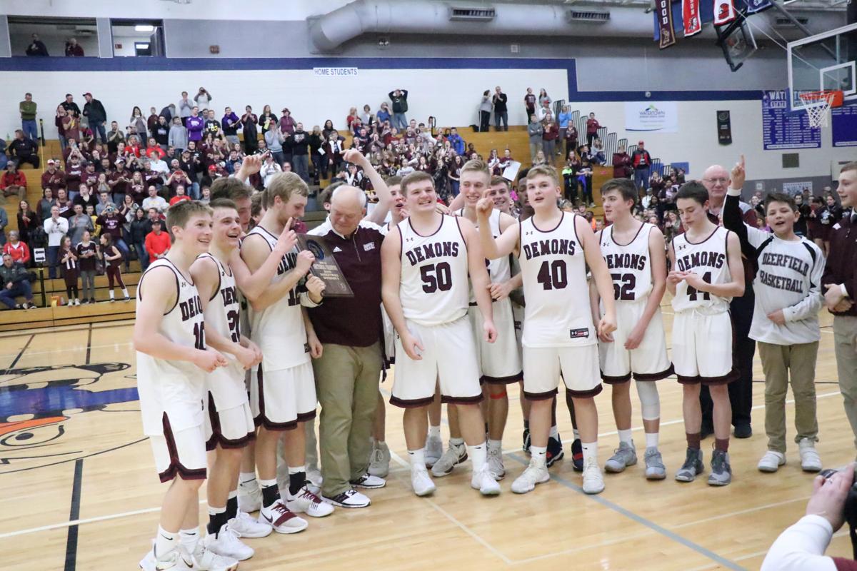 Deerfield 2018 Sports In Review Cambridge News Deerfield Independent Hngnews Com