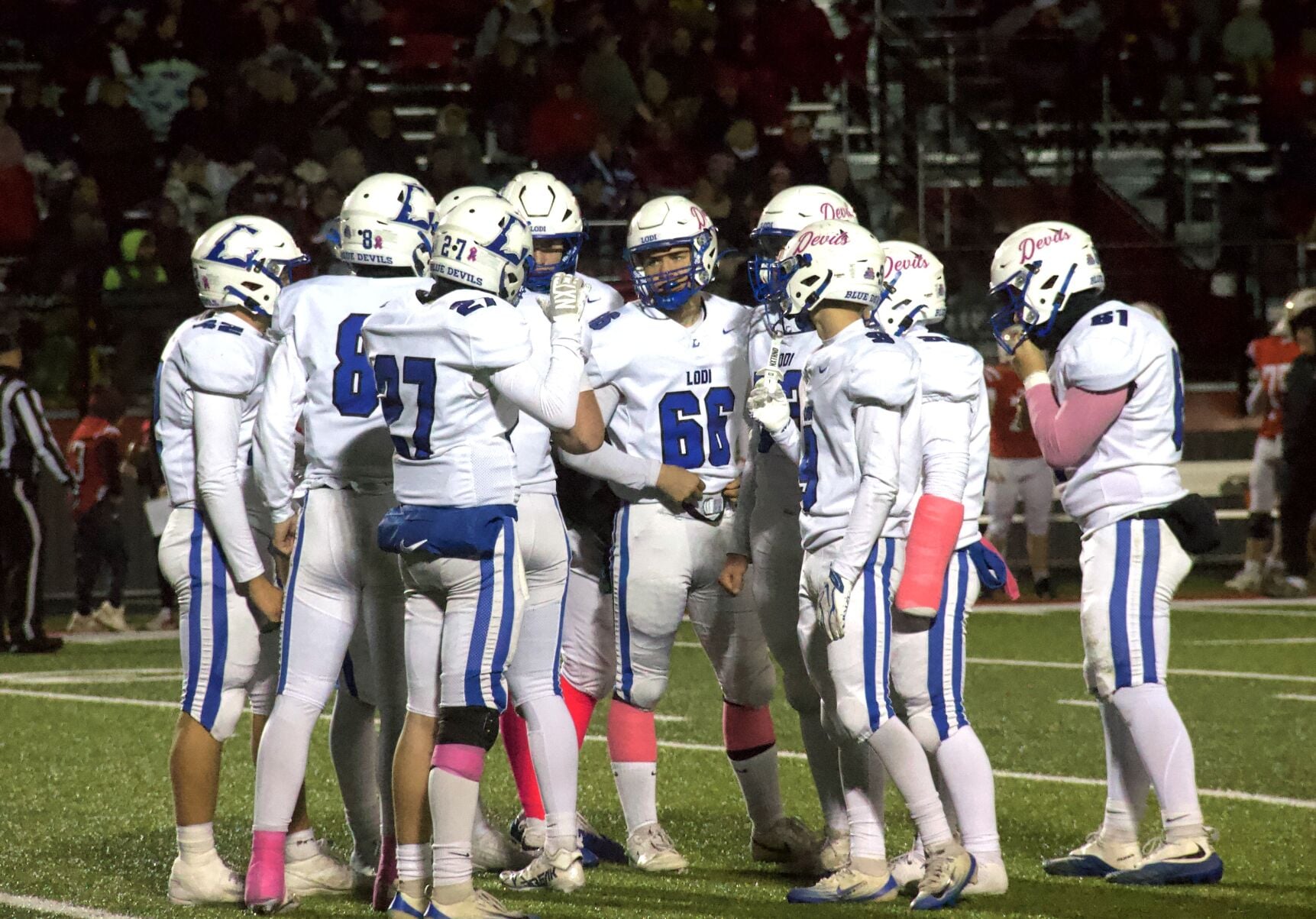Lodi Sign Lodi football blows past Mauston in Level 1 | Tribune Enterprise ...