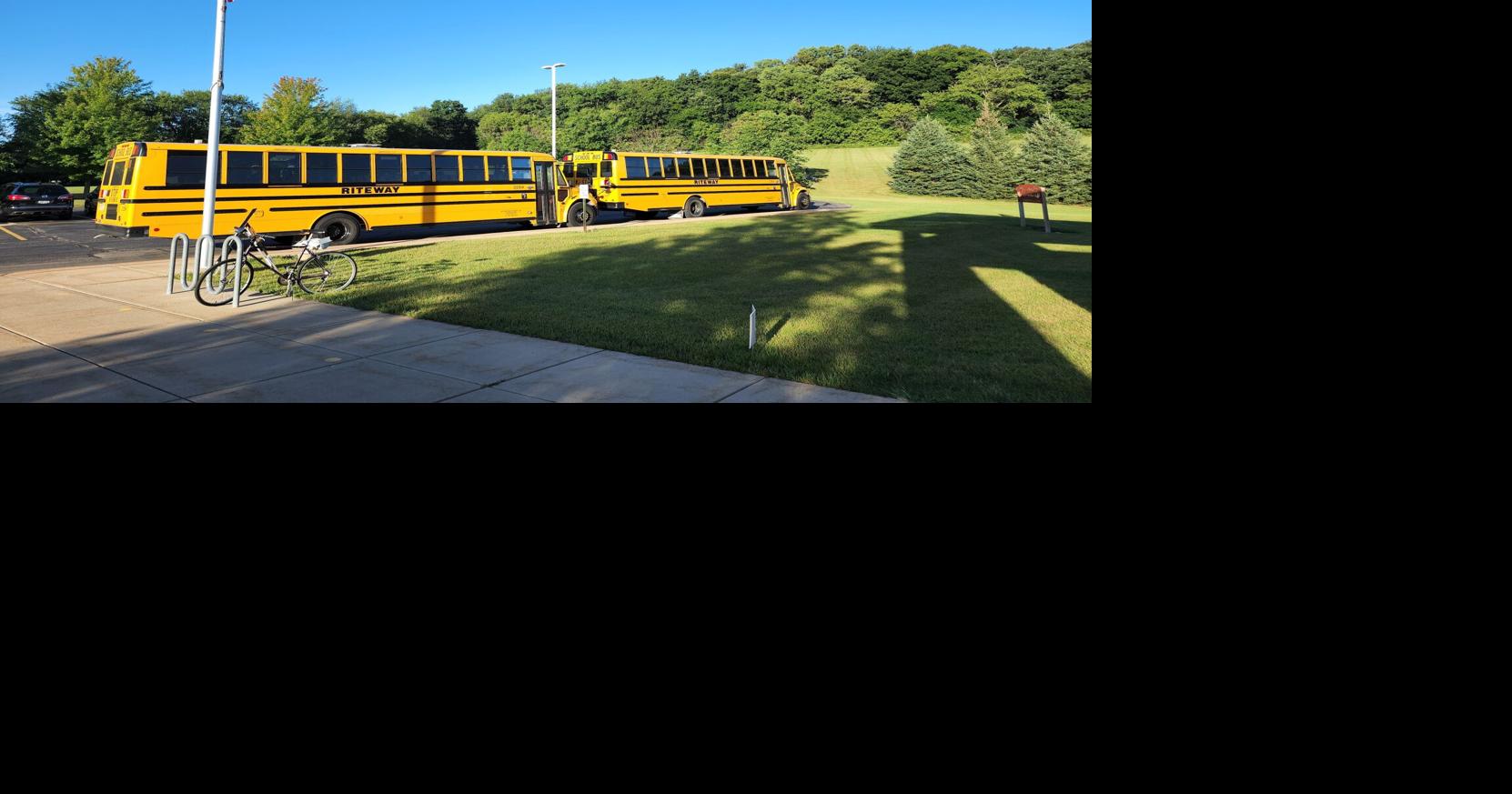 Deerfield Elementary School first day photos Cambridge News